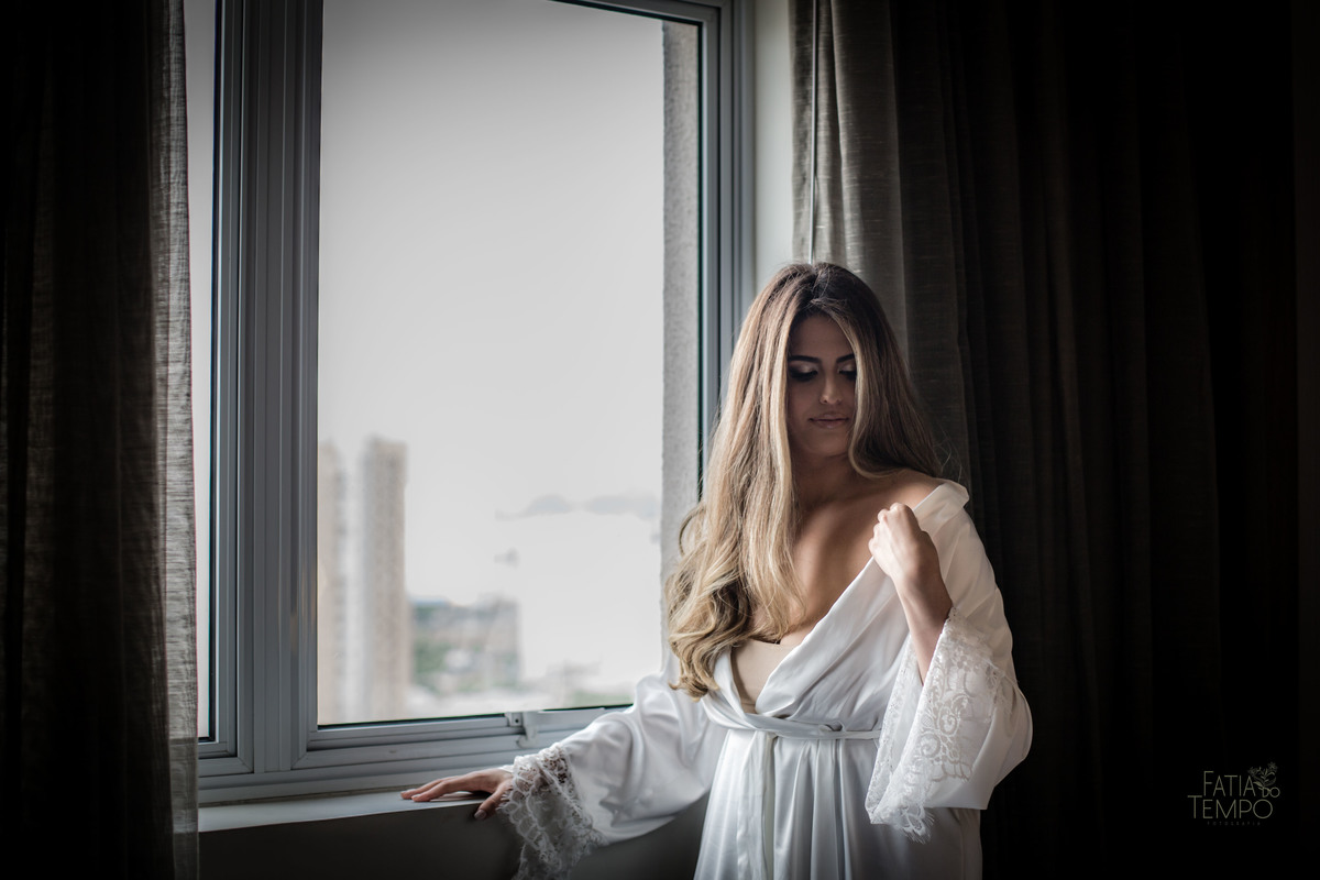 casamento, noiva, noivo, wedding, festa, buffet, alianças, vestido de noiva, madrinhas, padrinhos, estúdio, fotografia, decoração, Rolex, iPhone, glamour, hotel, modelo, dj, som, iluminação, assessoria, amor, família, 