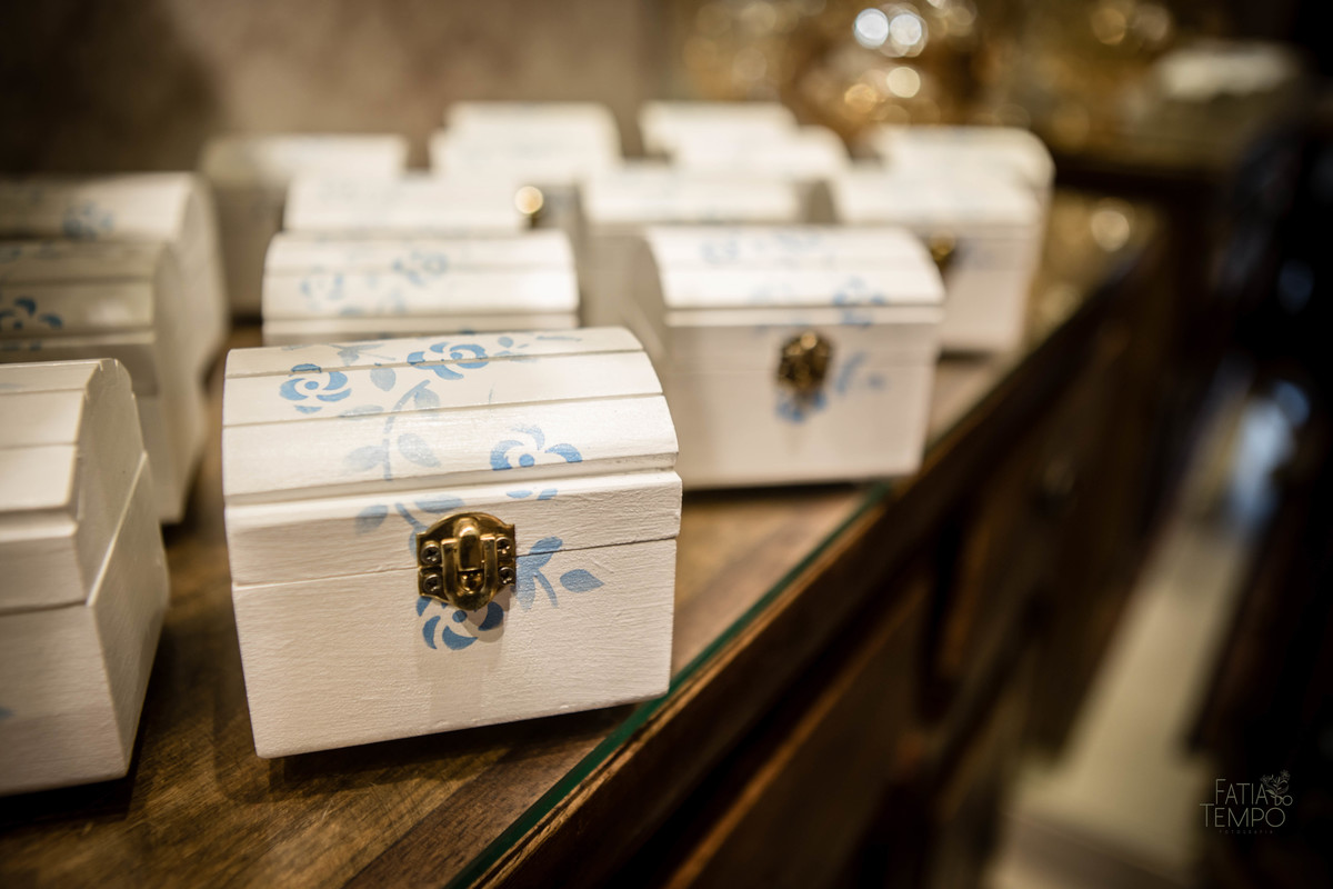 casamento, noiva, noivo, wedding, festa, buffet, alianças, vestido de noiva, madrinhas, padrinhos, estúdio, fotografia, decoração, Rolex, iPhone, glamour, hotel, modelo, dj, som, iluminação, assessoria, amor, família, 