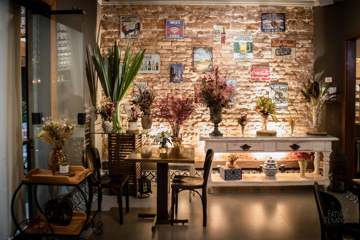 casamento, noiva, noivo, wedding, festa, buffet, alianças, vestido de noiva, madrinhas, padrinhos, estúdio, fotografia, decoração, Rolex, iPhone, glamour, hotel, modelo, dj, som, iluminação, assessoria, amor, família, 