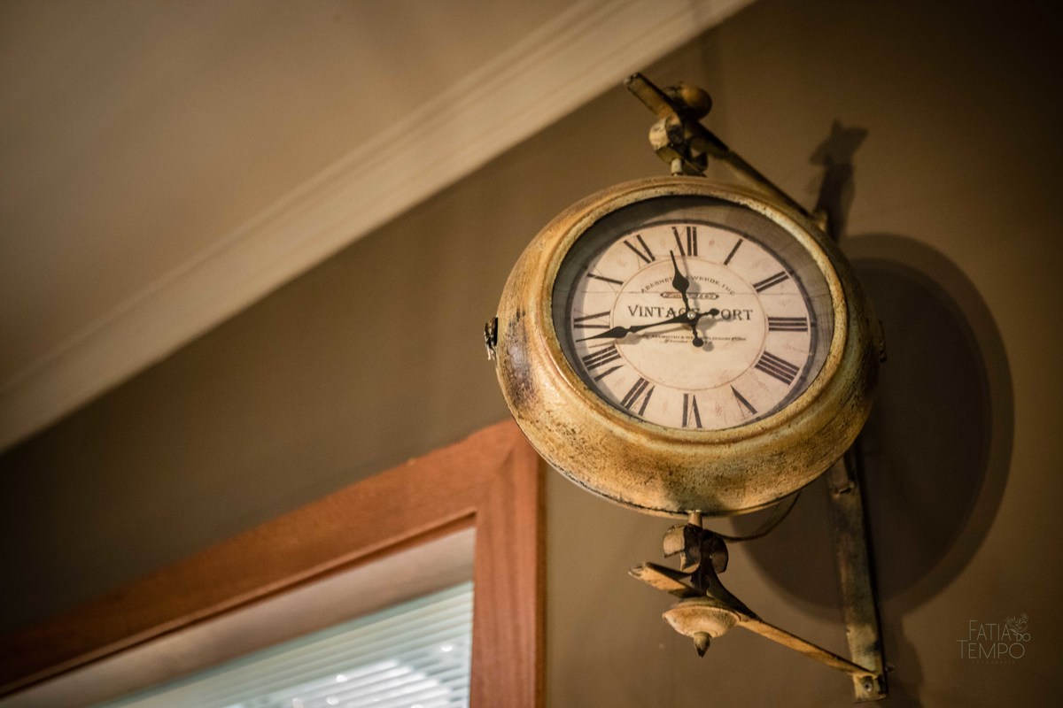 casamento, noiva, noivo, wedding, festa, buffet, alianças, vestido de noiva, madrinhas, padrinhos, estúdio, fotografia, decoração, Rolex, iPhone, glamour, hotel, modelo, dj, som, iluminação, assessoria, amor, família, 