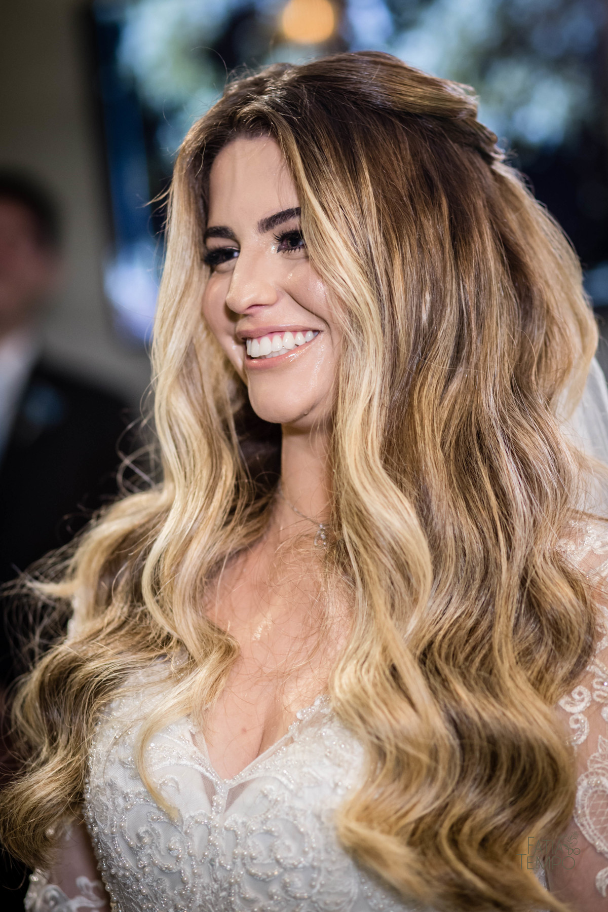 casamento, noiva, noivo, wedding, festa, buffet, alianças, vestido de noiva, madrinhas, padrinhos, estúdio, fotografia, decoração, Rolex, iPhone, glamour, hotel, modelo, dj, som, iluminação, assessoria, amor, família, 