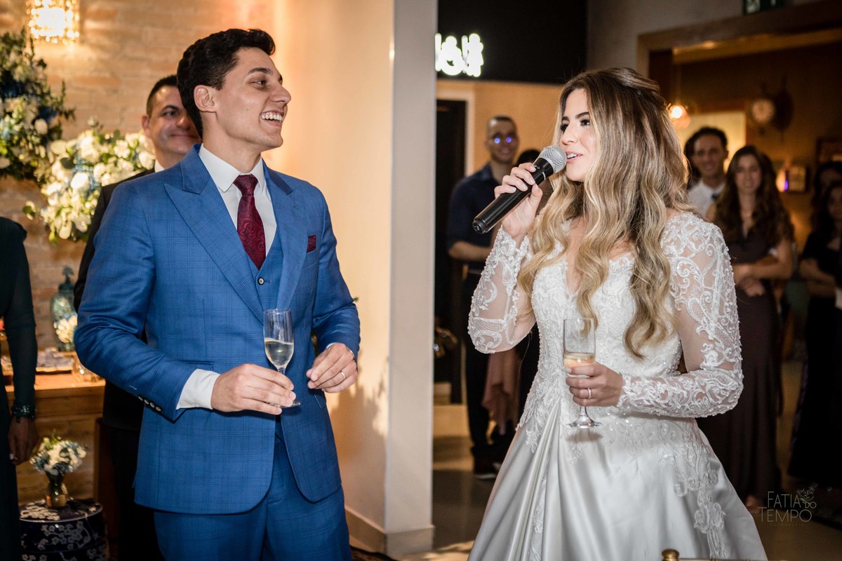 casamento, noiva, noivo, wedding, festa, buffet, alianças, vestido de noiva, madrinhas, padrinhos, estúdio, fotografia, decoração, Rolex, iPhone, glamour, hotel, modelo, dj, som, iluminação, assessoria, amor, família, 