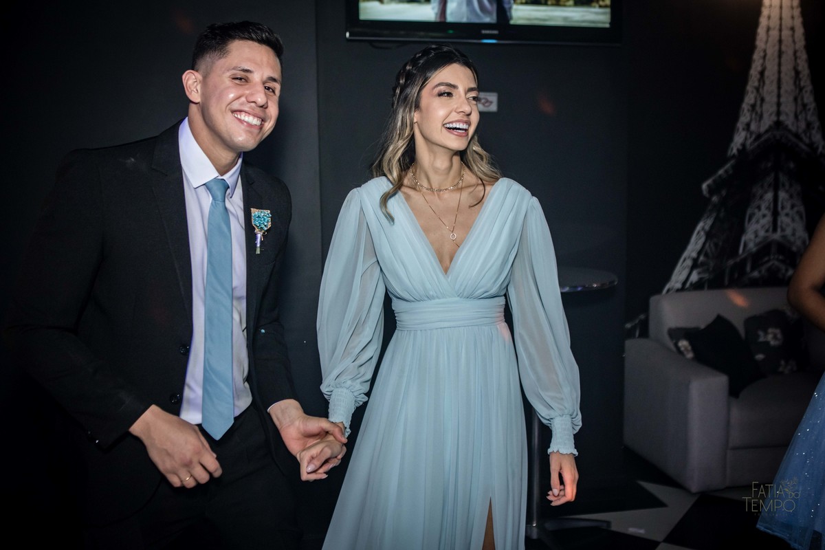 casamento, noiva, noivo, wedding, festa, buffet, alianças, vestido de noiva, madrinhas, padrinhos, estúdio, fotografia, decoração, Rolex, iPhone, glamour, hotel, modelo, dj, som, iluminação, assessoria, amor, família, 