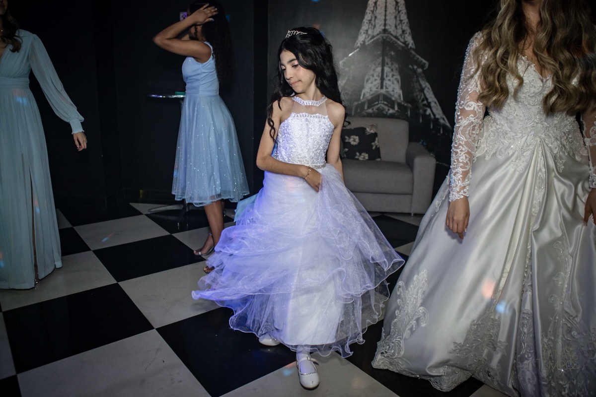 casamento, noiva, noivo, wedding, festa, buffet, alianças, vestido de noiva, madrinhas, padrinhos, estúdio, fotografia, decoração, Rolex, iPhone, glamour, hotel, modelo, dj, som, iluminação, assessoria, amor, família, 