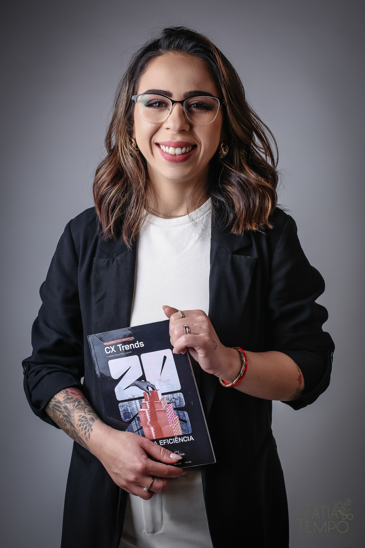 ensaio linkedin, ensaio em estudio linkedin, linkedin, fotos para linkedin, especialista em linkedin, fotos corporativas, fotos para corporativo, ensaio profisisonal, ensaio de marca, ensaio para instagram, fotos para usar no linkedin