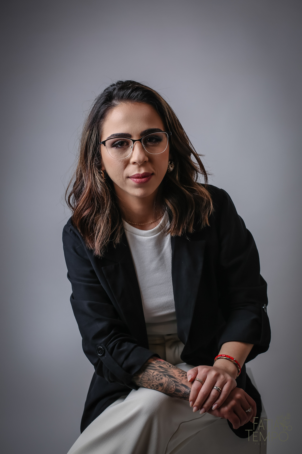 ensaio linkedin, ensaio em estudio linkedin, linkedin, fotos para linkedin, especialista em linkedin, fotos corporativas, fotos para corporativo, ensaio profisisonal, ensaio de marca, ensaio para instagram, fotos para usar no linkedin