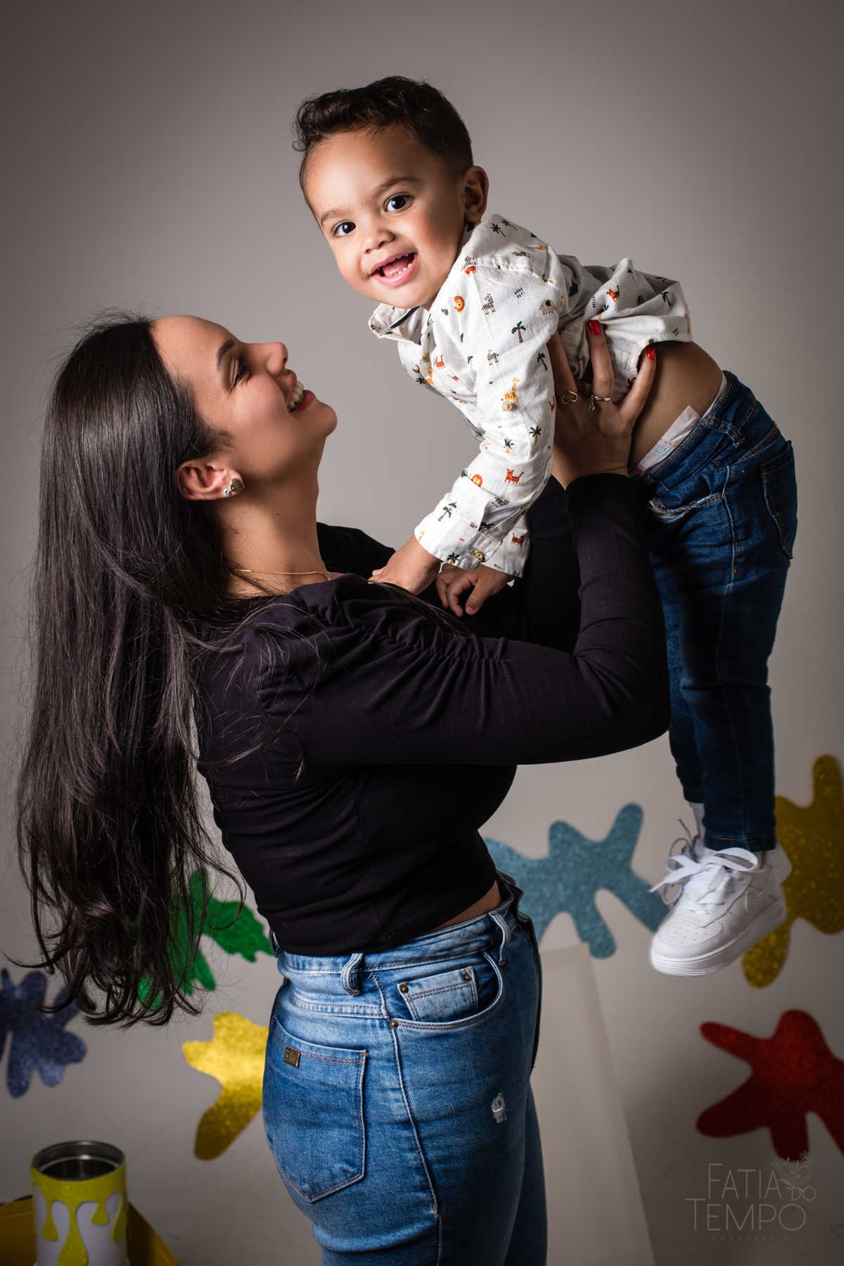 ensaio paint baby, ensaio paint baby, ensaio de bebe, ensaio de bebe, ensaio de 2 anos, ensaio de familia, paint baby, ensaio de pintura, ensaio pintura