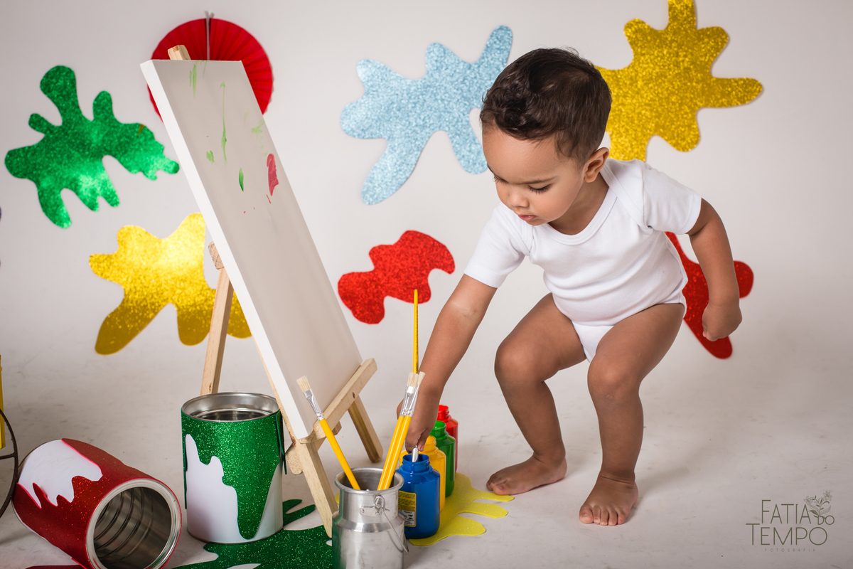 ensaio paint baby, ensaio paint baby, ensaio de bebe, ensaio de bebe, ensaio de 2 anos, ensaio de familia, paint baby, ensaio de pintura, ensaio pintura