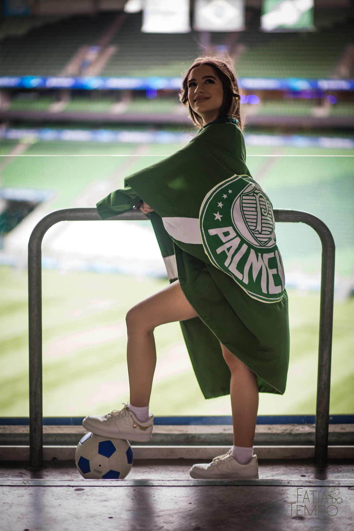 ensaio allianz parque, ensaio no estadio, ensaio pre festa, ensaio de debutante palmeirense, ensaio palmeiras, ensaio no estadio do palmeiras, debutante palmeirense, ensaio xv, ensaio pre festa de 15 anos, ensaio no estadio allianz parque, 