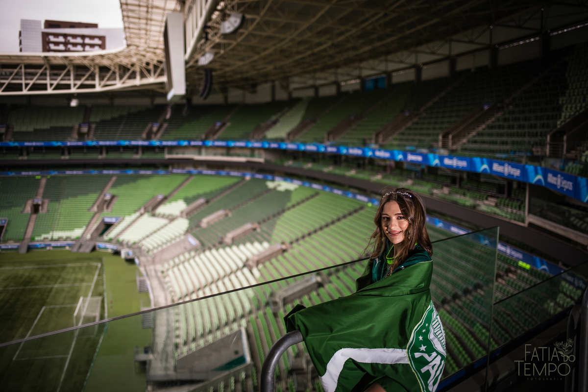 ensaio allianz parque, ensaio no estadio, ensaio pre festa, ensaio de debutante palmeirense, ensaio palmeiras, ensaio no estadio do palmeiras, debutante palmeirense, ensaio xv, ensaio pre festa de 15 anos, ensaio no estadio allianz parque, 