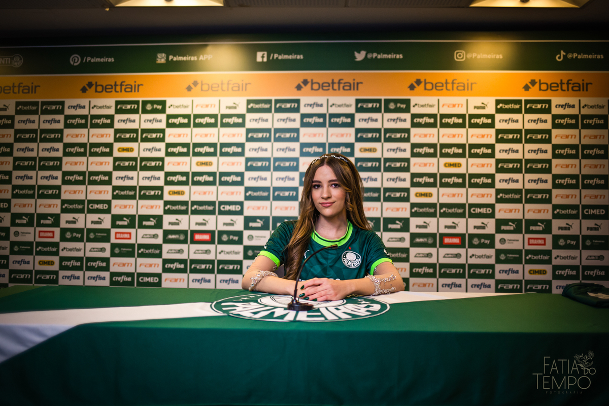 ensaio allianz parque, ensaio no estadio, ensaio pre festa, ensaio de debutante palmeirense, ensaio palmeiras, ensaio no estadio do palmeiras, debutante palmeirense, ensaio xv, ensaio pre festa de 15 anos, ensaio no estadio allianz parque, 