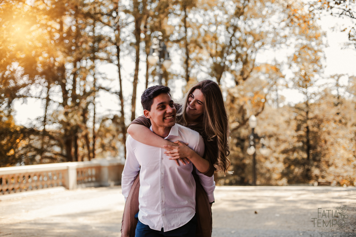 ensaio pre casamento, ensaio museu do ipiranga, ensaio no museu, ensaio pre casamento no museu, ensaio pre wedding, ensaio pré wedding no museu, museu do ipiranga, fotos no museu do ipiranga