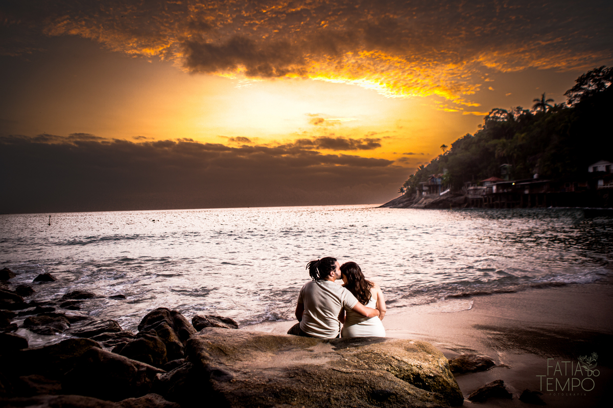 ensaio pre casamento na praia, ensaio de casal na praia, ensaio pre wedding na praia, ensaio na praia, ensaio pre casamento, ensaio pre wedding, ensaio na praia, fotos no guaruja, ensaio profissional na praia, ensaio de casal na praia do guaruja