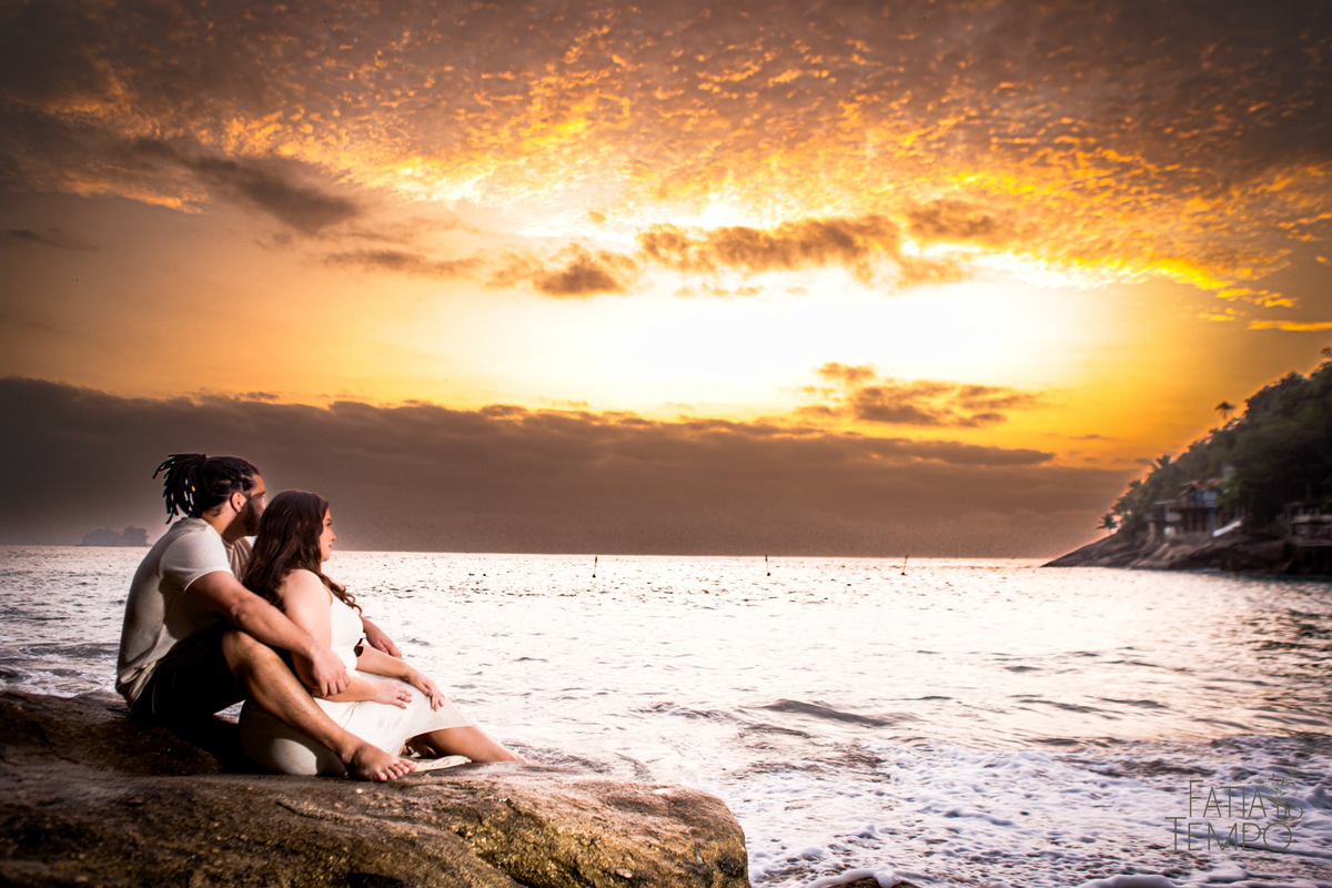 ensaio pre casamento na praia, ensaio de casal na praia, ensaio pre wedding na praia, ensaio na praia, ensaio pre casamento, ensaio pre wedding, ensaio na praia, fotos no guaruja, ensaio profissional na praia, ensaio de casal na praia do guaruja
