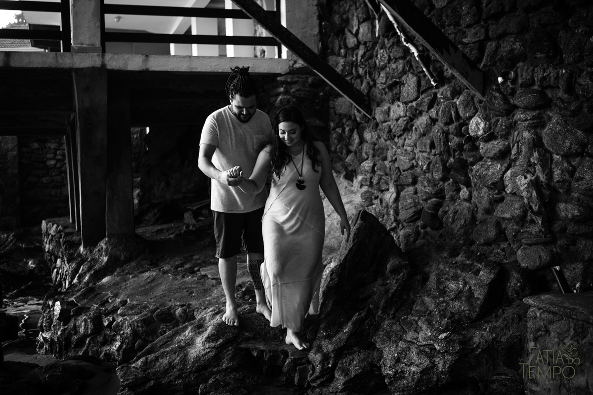 ensaio pre casamento na praia, ensaio de casal na praia, ensaio pre wedding na praia, ensaio na praia, ensaio pre casamento, ensaio pre wedding, ensaio na praia, fotos no guaruja, ensaio profissional na praia, ensaio de casal na praia do guaruja