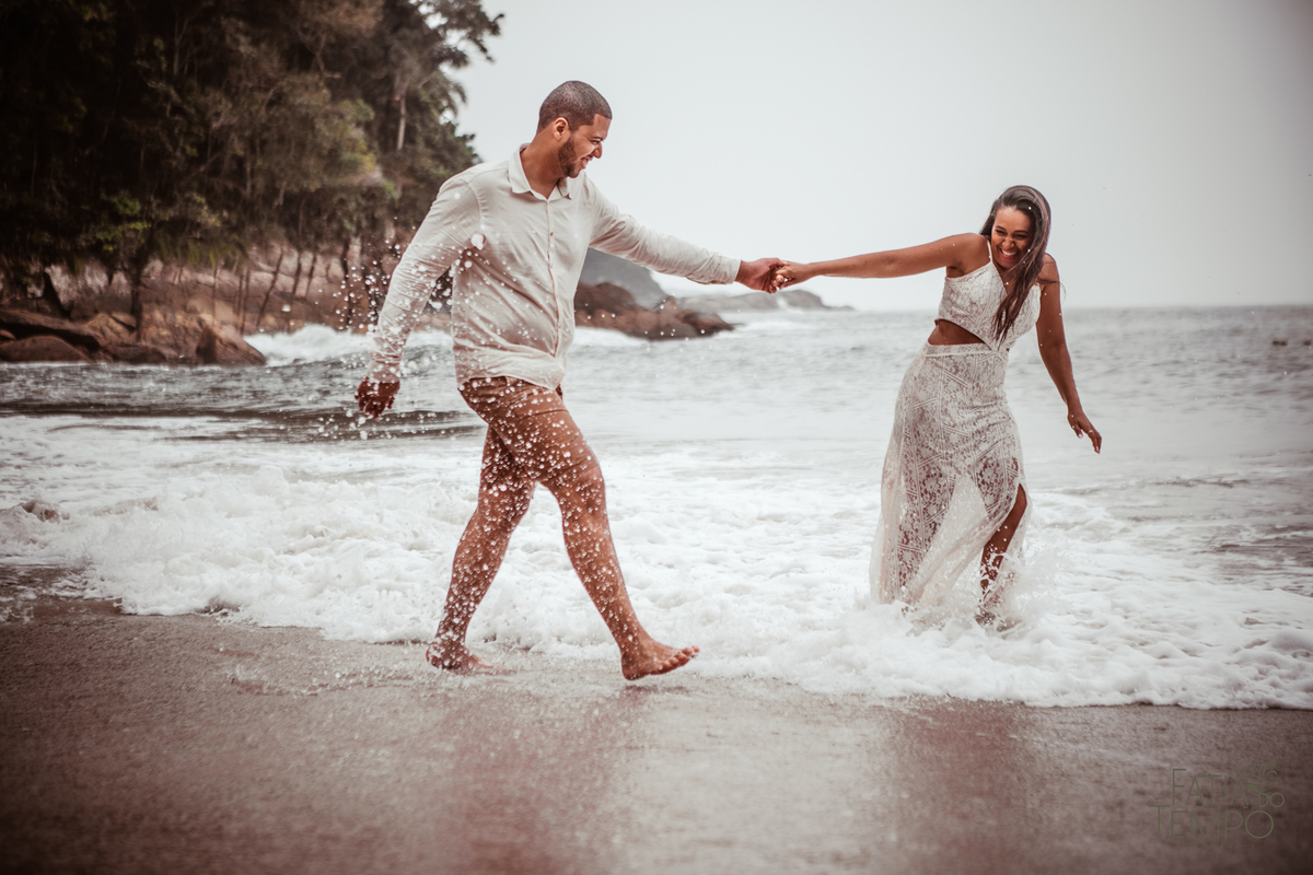 ensaio pré casamento, ensaio pre wedding, ensaio pre casamento na praia, ensaio no guaruja, ensaio pre casamento no guaruja, ensaio no guaru, ensaio de casal na praia, ensaio pre casamento na praia, pre wedding na praia, pre casametno na praia