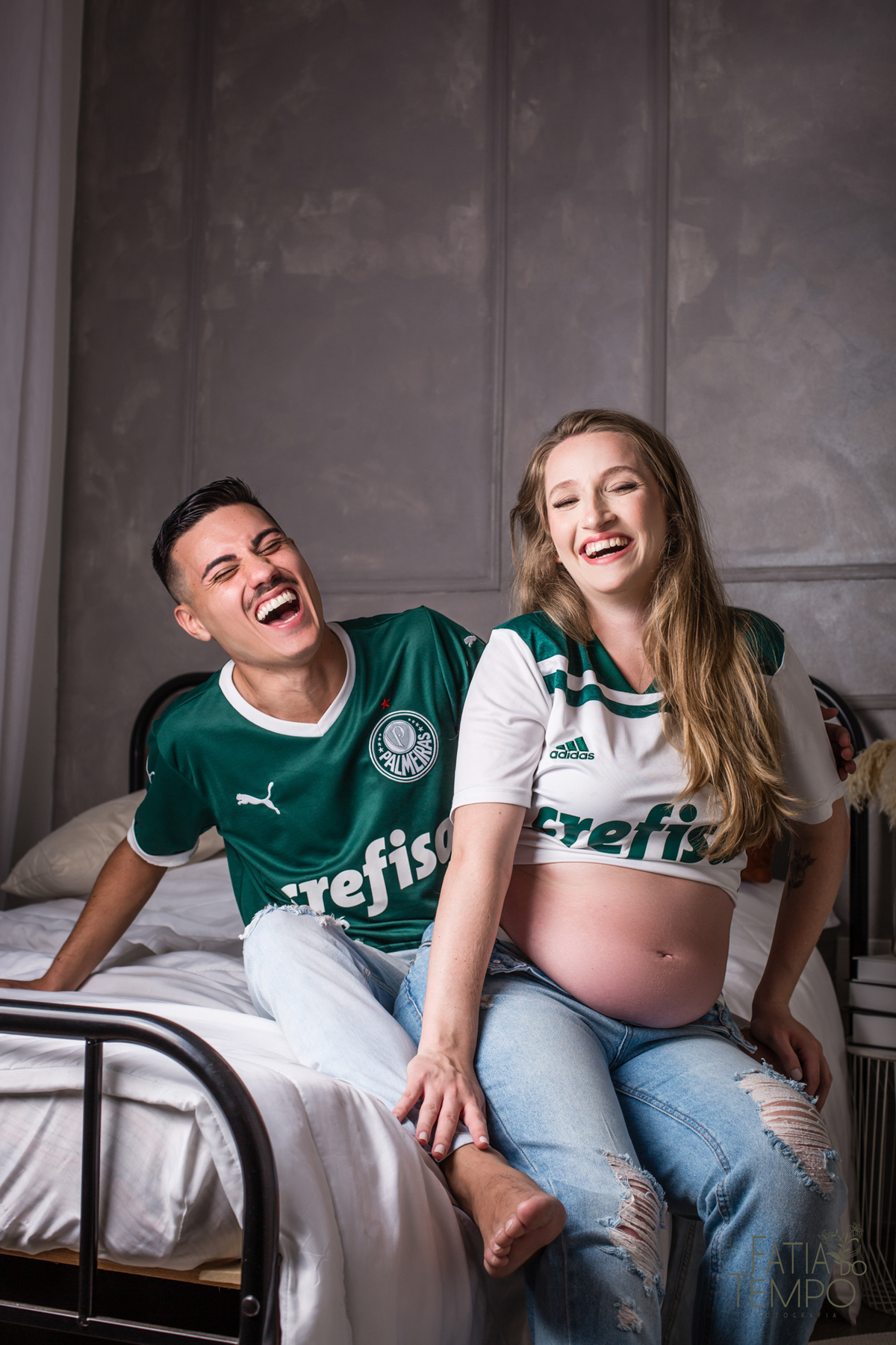 estuio em sao caetano, ensaio gestante, ensaiogestante em estudio, gestante com pitbull, pitbull, gestante loira