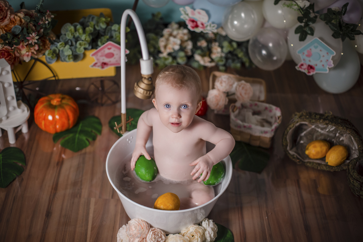 Smash the fruit, ensaio smash, ensaio smash the fruit jardim, ensaio smash the cake, smash the cake, ensaio de criança, ensaio de bebe