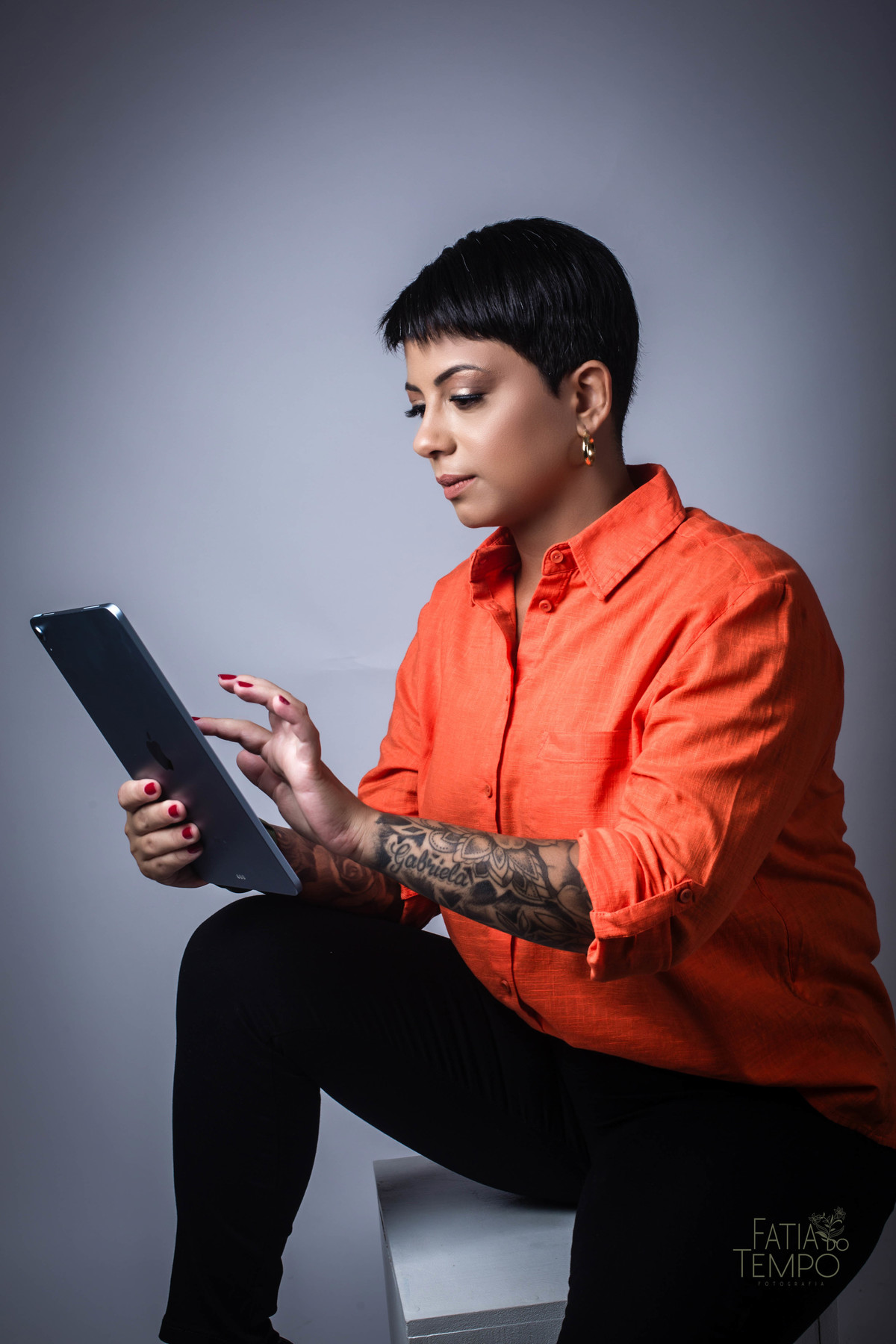 Diretoria, negócios, personal branding, ensaio, corporativo, tecnologia, apple, business, ti, ciência da computação, mulher, feminismo, empresa, profissional, financeiro, mercado, ações, investimentos, fotografia, estúdio,