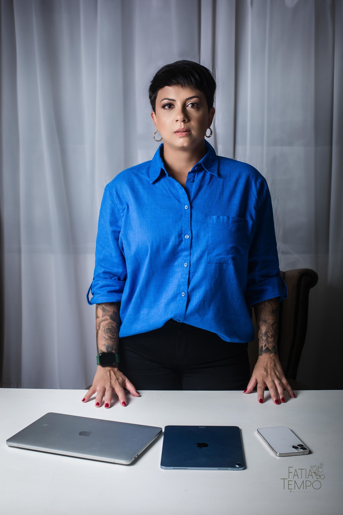 Diretoria, negócios, personal branding, ensaio, corporativo, tecnologia, apple, business, ti, ciência da computação, mulher, feminismo, empresa, profissional, financeiro, mercado, ações, investimentos, fotografia, estúdio,