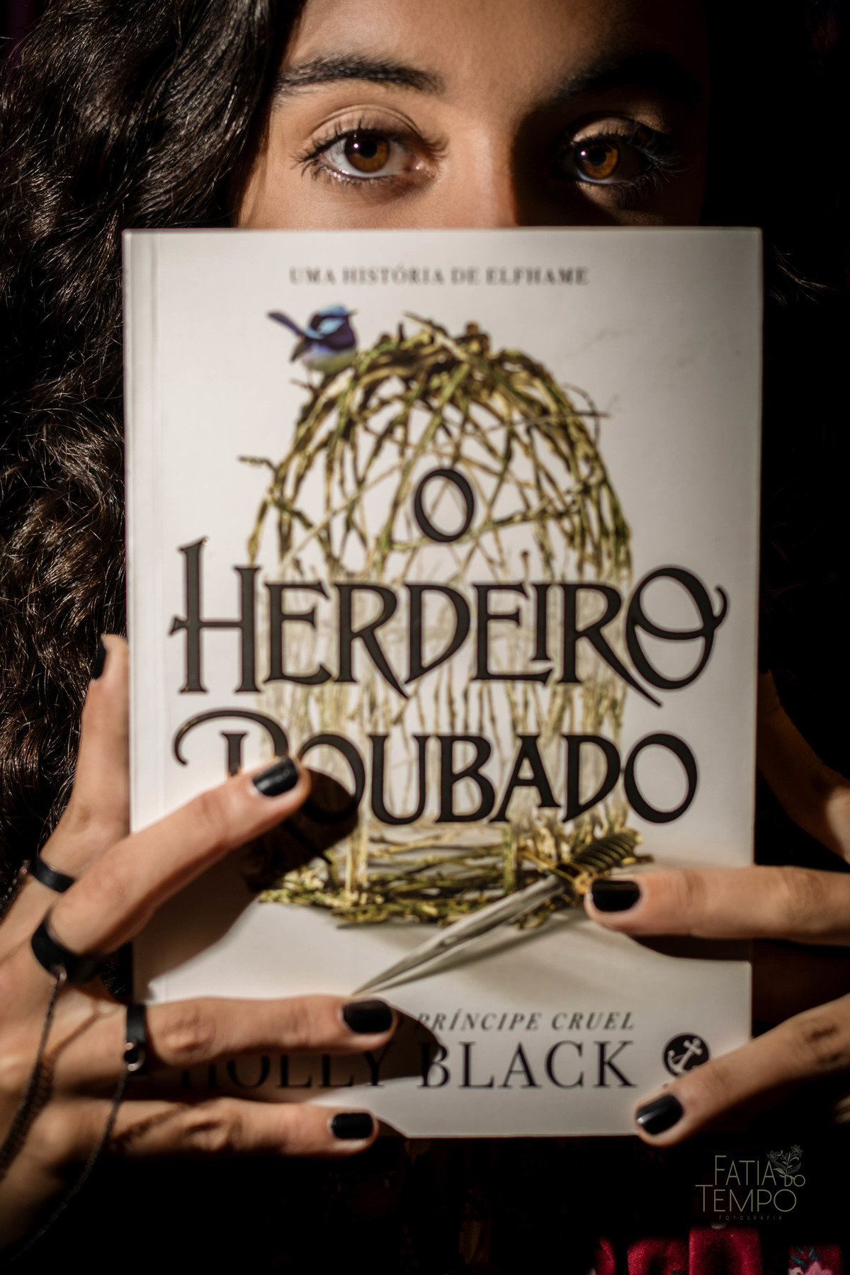 XVanos, 15anos, debutante, menina, mulher, adolescente, aniversario, família, livros, livraria, cultura, inteligência, São Paulo, capital, avenida paulista, ensaio fotográfico, festa, vestido, moda, roupa, chapéu, saia, jaqueta, evento, tênis, 