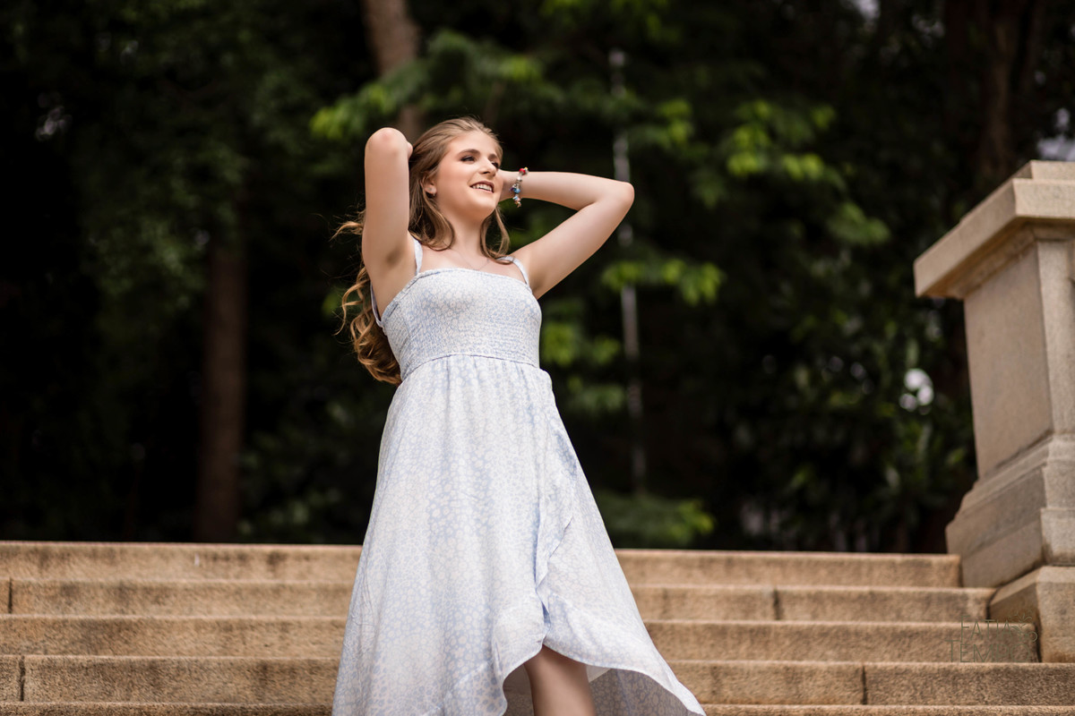 XV anos, 15 anos, debutante, familia, aniversario, adolescente, festa, ensaio fotográfico, fotografía, museu do Ipiranga, monumento, independencia, vestido, palmeiras, macacão, roupa, moda, maquiagem, natureza, ar livre, campo, palácio, menina, mulher, 