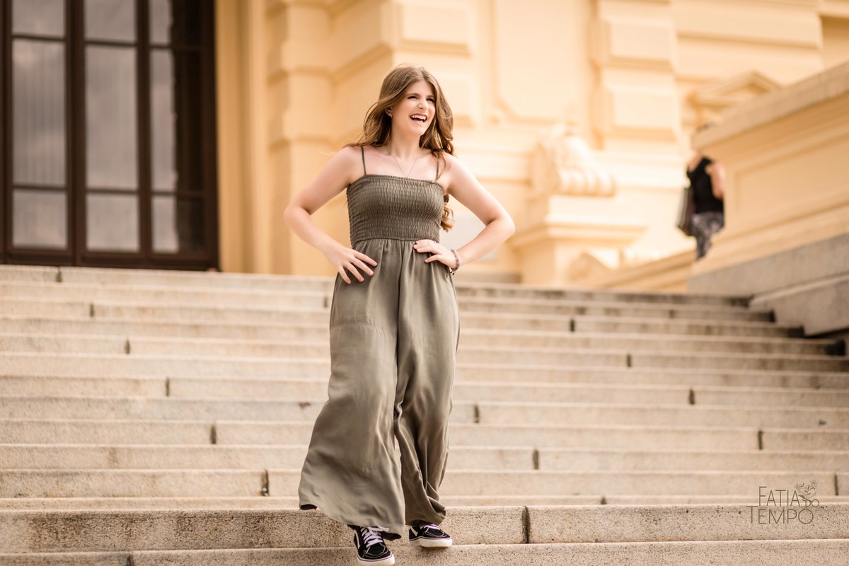 XV anos, 15 anos, debutante, familia, aniversario, adolescente, festa, ensaio fotográfico, fotografía, museu do Ipiranga, monumento, independencia, vestido, palmeiras, macacão, roupa, moda, maquiagem, natureza, ar livre, campo, palácio, menina, mulher, 
