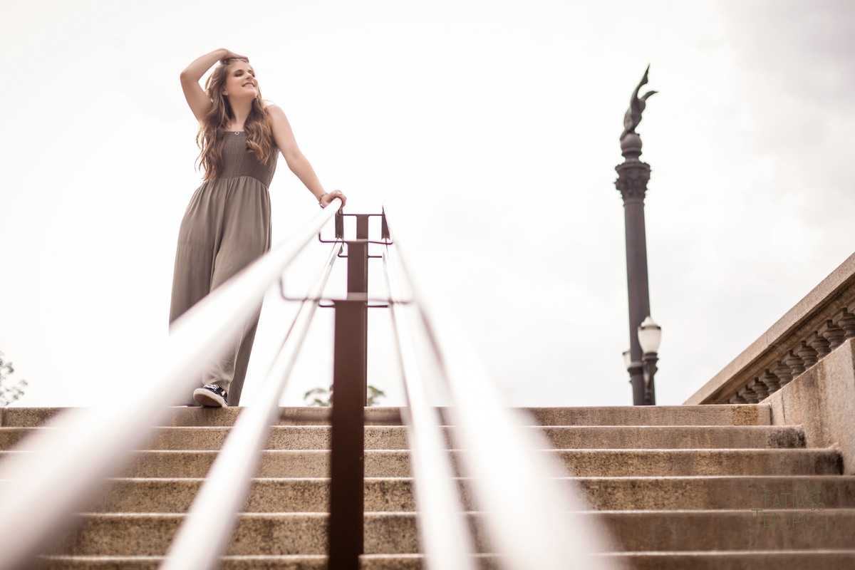 XV anos, 15 anos, debutante, familia, aniversario, adolescente, festa, ensaio fotográfico, fotografía, museu do Ipiranga, monumento, independencia, vestido, palmeiras, macacão, roupa, moda, maquiagem, natureza, ar livre, campo, palácio, menina, mulher, 