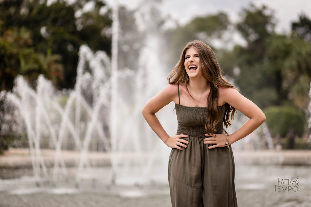 XV anos, 15 anos, debutante, familia, aniversario, adolescente, festa, ensaio fotográfico, fotografía, museu do Ipiranga, monumento, independencia, vestido, palmeiras, macacão, roupa, moda, maquiagem, natureza, ar livre, campo, palácio, menina, mulher, 