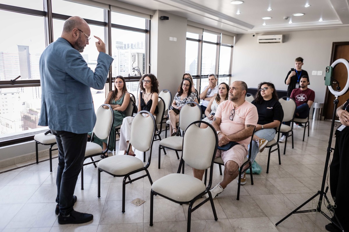 Cidadania italiana, italia, italiana, europeu, Europa, corporativo, busisness, negócios, empresa, empresários, palestra, consultoria, especialista, fotografia, video, Instagram, redes sociais, LinkedIn, perfil profissional, personal branding, 