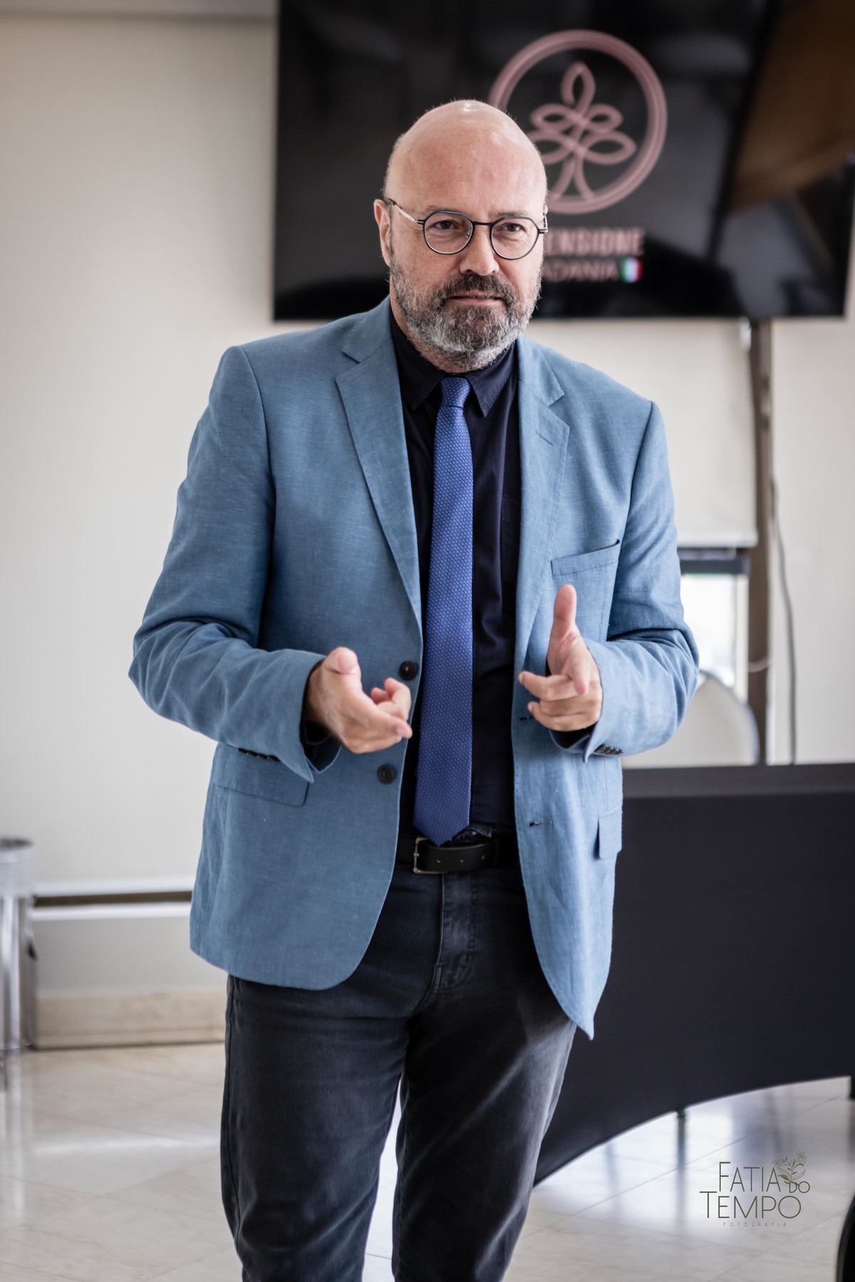 Cidadania italiana, italia, italiana, europeu, Europa, corporativo, busisness, negócios, empresa, empresários, palestra, consultoria, especialista, fotografia, video, Instagram, redes sociais, LinkedIn, perfil profissional, personal branding, 