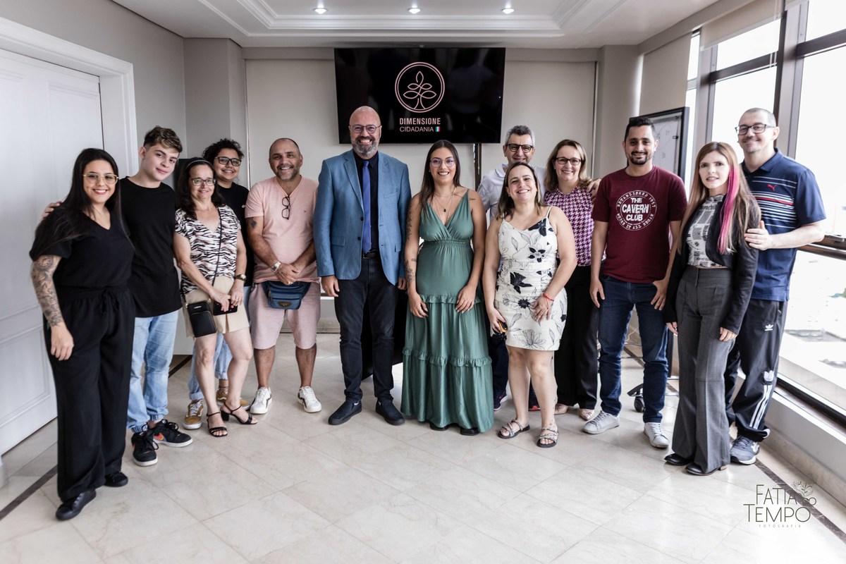 Cidadania italiana, italia, italiana, europeu, Europa, corporativo, busisness, negócios, empresa, empresários, palestra, consultoria, especialista, fotografia, video, Instagram, redes sociais, LinkedIn, perfil profissional, personal branding, 