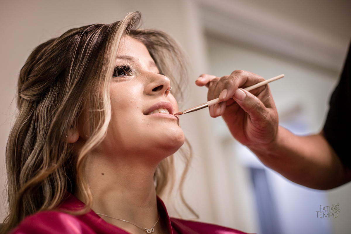 15 anos, debutante, adolescente, festa de debutante, maquiagem, penteado, vestido, mulher, Buffet, gastronomia, decoração, família, dança, apresentação, fotografia, balada, aniversário, robo de Led, funk, musica, amizade, felicidade, evento, 