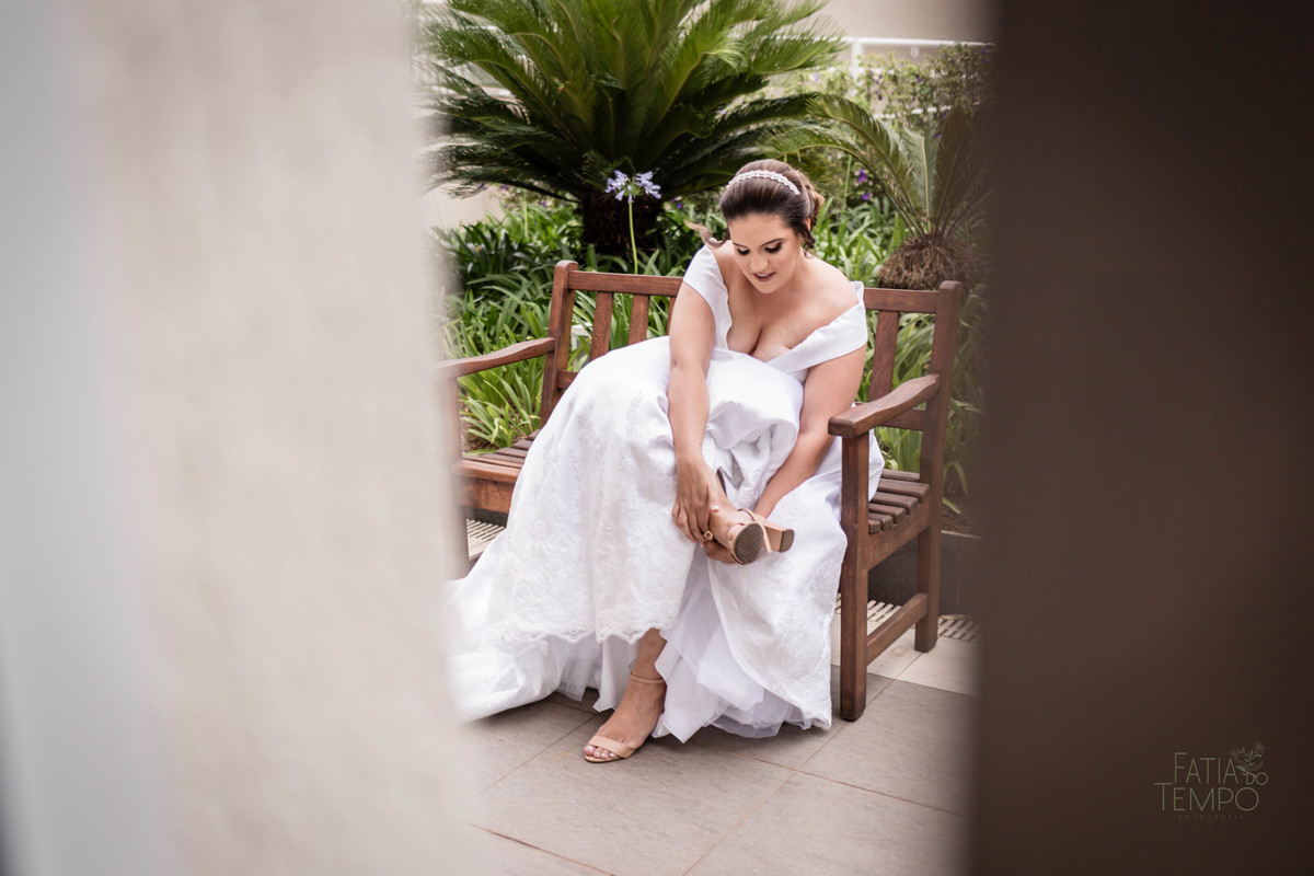 Casamento, wedding, dia da noiva, dia do noivo, noiva, noivo, madrinhas, padrinhos, decoração, vestido de noiva, vestido de festa, perfume, maquiagem, make, penteado, flores, Buffet, balada, banda, mcdonald, Ronald, cerimônia,  