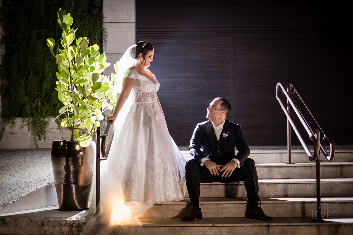 Casamento, wedding, dia da noiva, dia do noivo, noiva, noivo, madrinhas, padrinhos, decoração, vestido de noiva, vestido de festa, perfume, maquiagem, make, penteado, flores, Buffet, balada, banda, mcdonald, Ronald, cerimônia,  