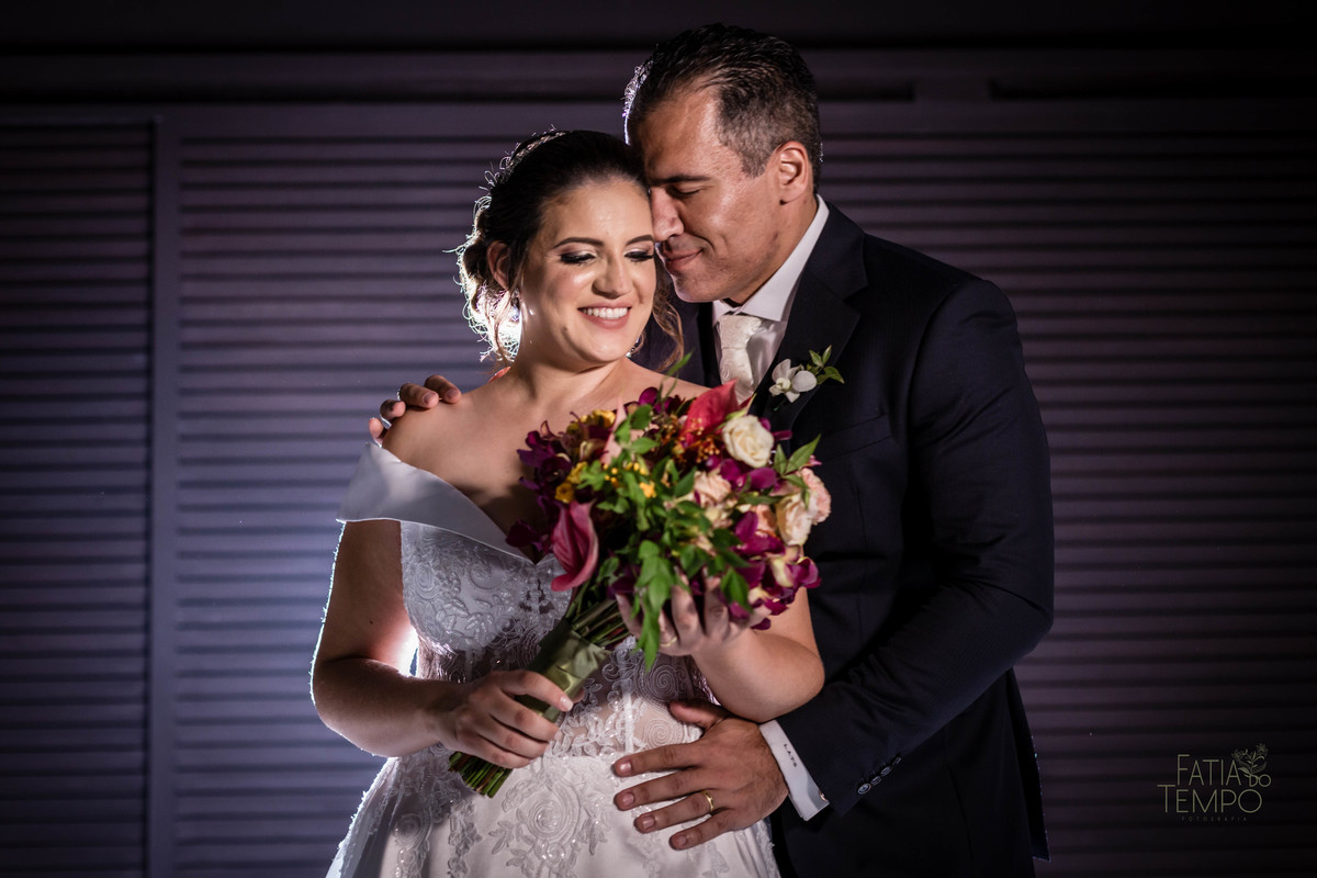 Casamento, wedding, dia da noiva, dia do noivo, noiva, noivo, madrinhas, padrinhos, decoração, vestido de noiva, vestido de festa, perfume, maquiagem, make, penteado, flores, Buffet, balada, banda, mcdonald, Ronald, cerimônia,  