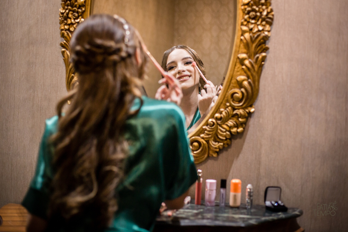 Debutante, 15 anos, mansão, buffet, festa, balada, xv, adolescente, dj, decoração, maquiagem, cabelo, mulher, make, glamour, east side, robô de Led, fotografia, vestido de noiva, vestido de festa, vestido, família, palmeiras, palestra, mancha verde, 