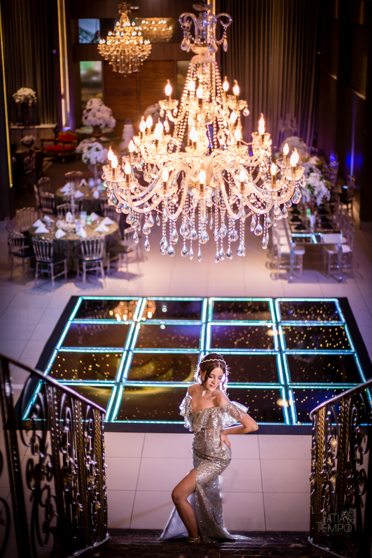 Debutante, 15 anos, mansão, buffet, festa, balada, xv, adolescente, dj, decoração, maquiagem, cabelo, mulher, make, glamour, east side, robô de Led, fotografia, vestido de noiva, vestido de festa, vestido, família, palmeiras, palestra, mancha verde, 