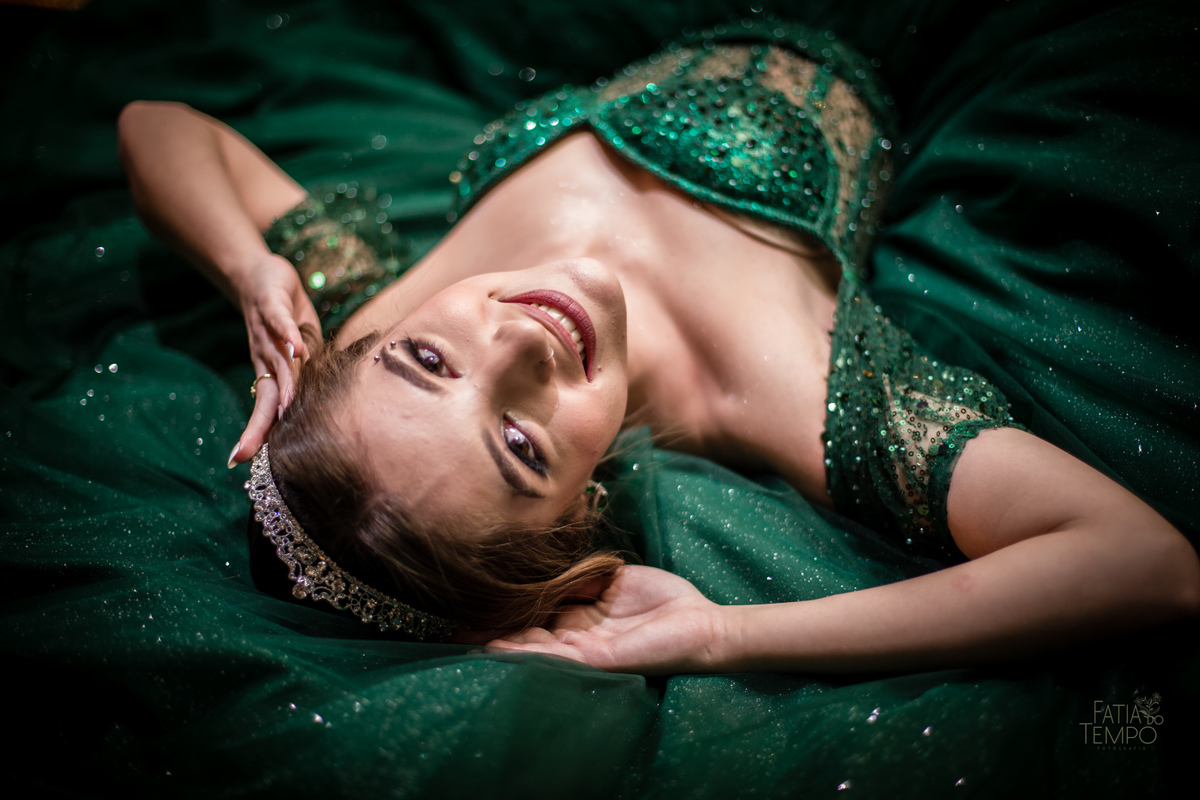 Debutante, 15 anos, mansão, buffet, festa, balada, xv, adolescente, dj, decoração, maquiagem, cabelo, mulher, make, glamour, east side, robô de Led, fotografia, vestido de noiva, vestido de festa, vestido, família, palmeiras, palestra, mancha verde, 