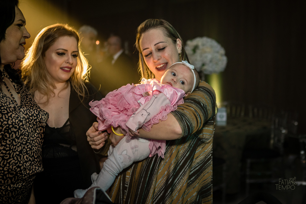 Debutante, 15 anos, mansão, buffet, festa, balada, xv, adolescente, dj, decoração, maquiagem, cabelo, mulher, make, glamour, east side, robô de Led, fotografia, vestido de noiva, vestido de festa, vestido, família, palmeiras, palestra, mancha verde, 