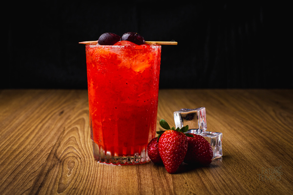 Bebida, drink, bartenders, barman, caipirinha, Negroni, gin, tônica, tonic, laranja, pitaya, limão, frutas, vodka, pinga, cachaça, saque, uísque, festa, evento, Buffet, casamento, debutante, 