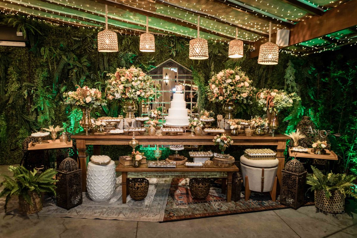 Casamento, wedding, buffet, festa, decoração, doces, noiva, noivo, vestido de casamento, vestido de noiva, maquiagem, degustação, culinária, debutante, fotografia, eventos, corporativo, empresa, padrinhos, espaço favoritto, 