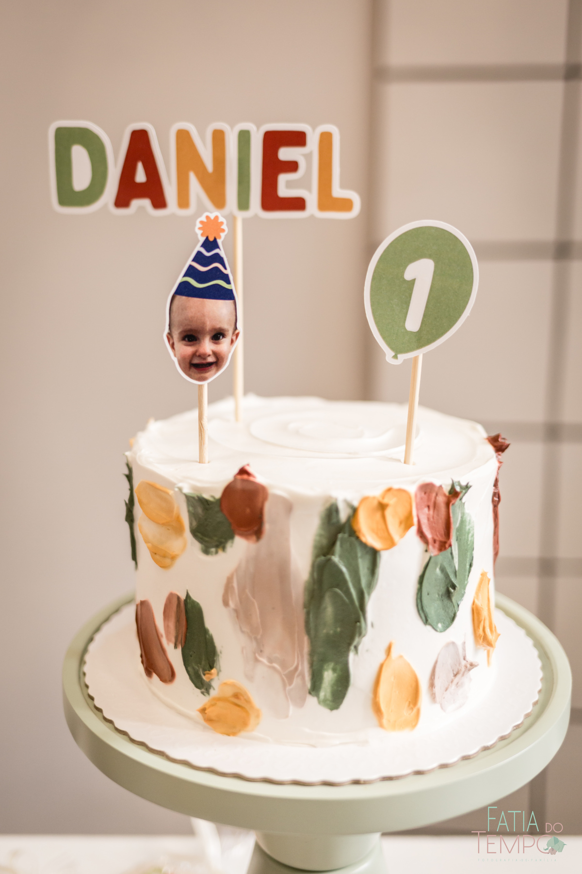 festa de aniversario em casa, festa no salao de festas, festa no salao de predio, festa de um ano no salao do predio, aniversario de um aninho, fotos de um aninho, decoracao de um aninho, decoracao de aniversario minimalista