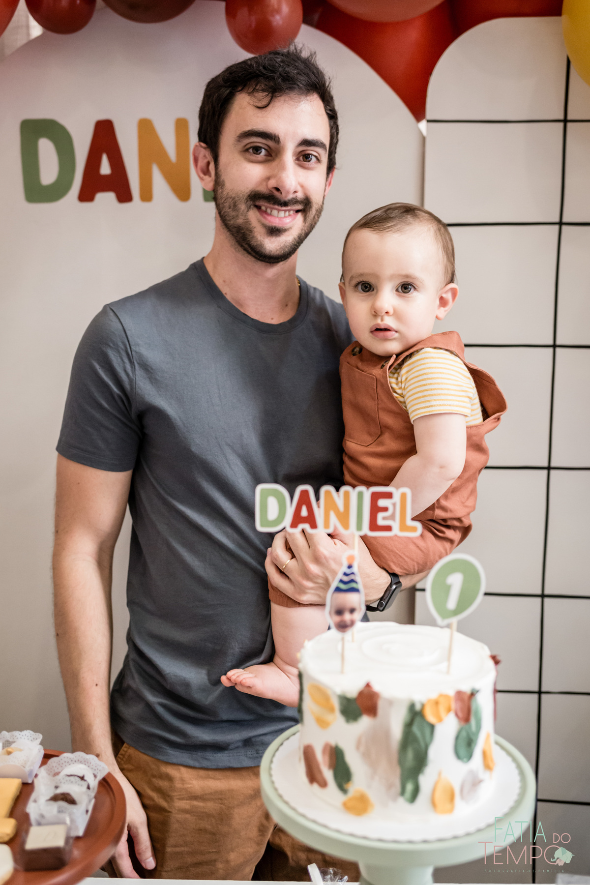 festa de aniversario em casa, festa no salao de festas, festa no salao de predio, festa de um ano no salao do predio, aniversario de um aninho, fotos de um aninho, decoracao de um aninho, decoracao de aniversario minimalista