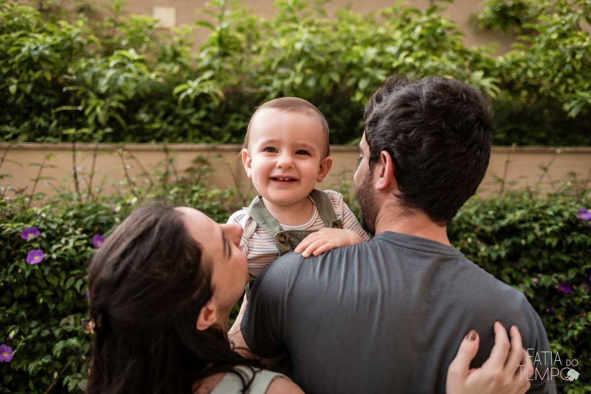 festa de aniversario em casa, festa no salao de festas, festa no salao de predio, festa de um ano no salao do predio, aniversario de um aninho, fotos de um aninho, decoracao de um aninho, decoracao de aniversario minimalista