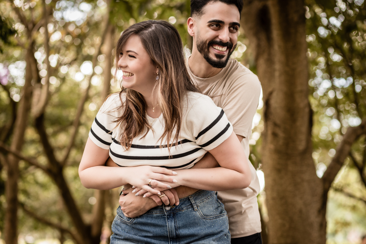 pre wedding, pré casamento, parque villa lobos, ensaio fotográfico, CASAMENTO, noiva, noivo, foto professional, vestido de noiva, namorados, marido, esposa, decoração, carrossel, roda gigante, felicidade, casamento no campo, amor, familia, 