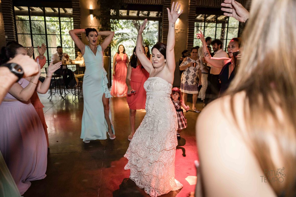 casamento, wedding, decoração, assessoria, vestido de noiva, noiva, noivo, casamento no campo, foto profissional, balada, festa, drinks, som e iluminação, gastronomia, luxo, glamour, festa dos sonhos, mini wedding, 