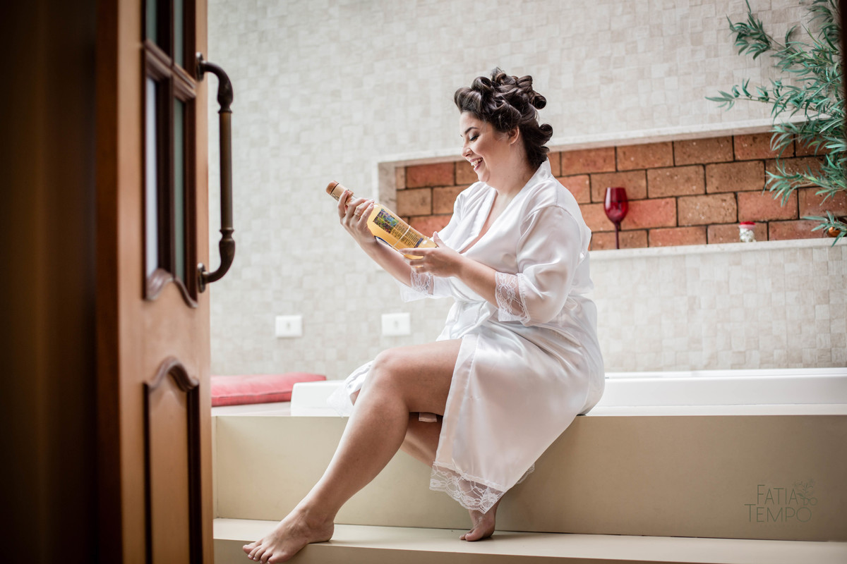 Casamento, luxo, glamour, bom gosto, noiva, noivo, wedding, mini wedding, decoração, balada, festa, buffet, mesa decorada, iluminação, dj, assessoria, cerimonial, igreja, cerimônia, ensaio fotográfico, joias, familia, amigos, eventos sociais, amor, love