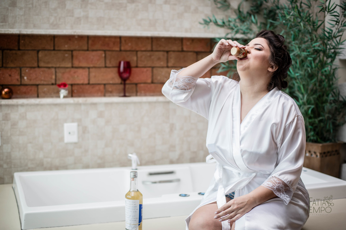 Casamento, luxo, glamour, bom gosto, noiva, noivo, wedding, mini wedding, decoração, balada, festa, buffet, mesa decorada, iluminação, dj, assessoria, cerimonial, igreja, cerimônia, ensaio fotográfico, joias, familia, amigos, eventos sociais, amor, love