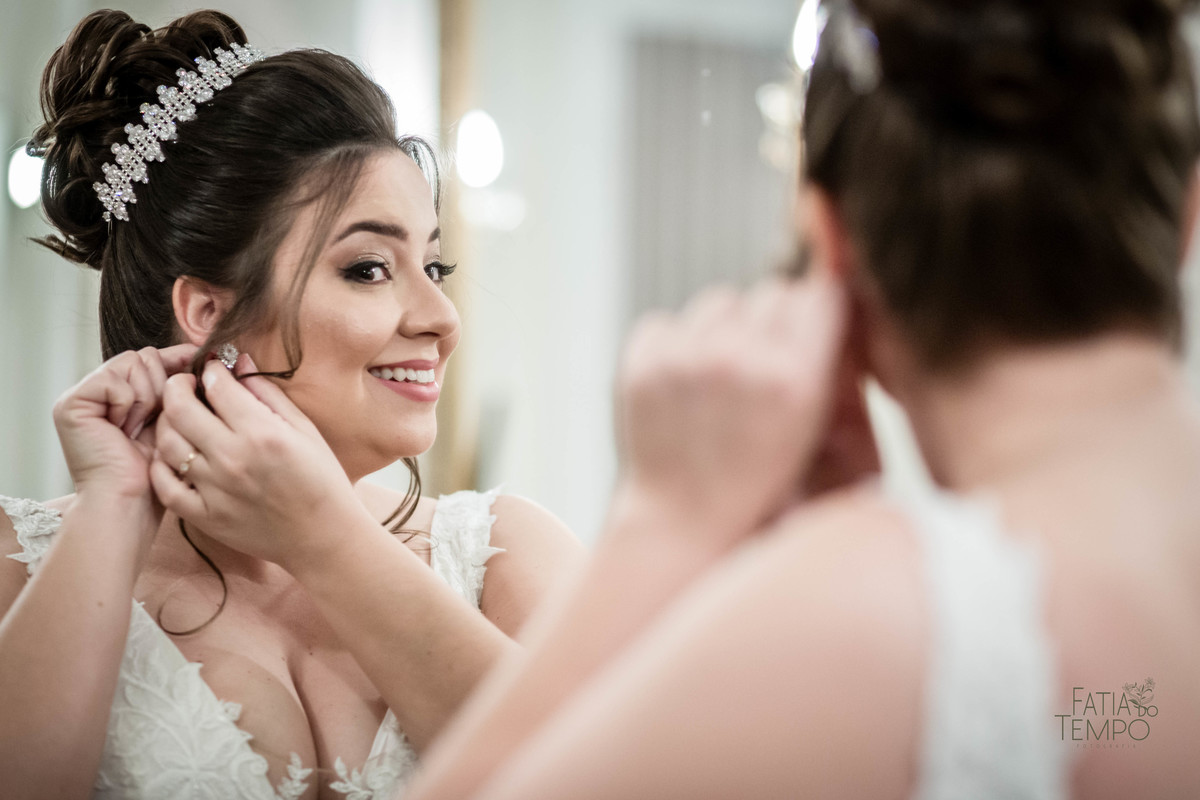 Casamento, luxo, glamour, bom gosto, noiva, noivo, wedding, mini wedding, decoração, balada, festa, buffet, mesa decorada, iluminação, dj, assessoria, cerimonial, igreja, cerimônia, ensaio fotográfico, joias, familia, amigos, eventos sociais, amor, love